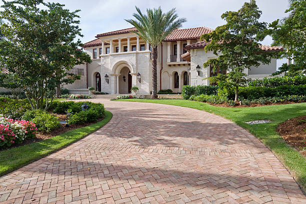 Best Residential Driveway Paver Services  in Edwardsburg, MI